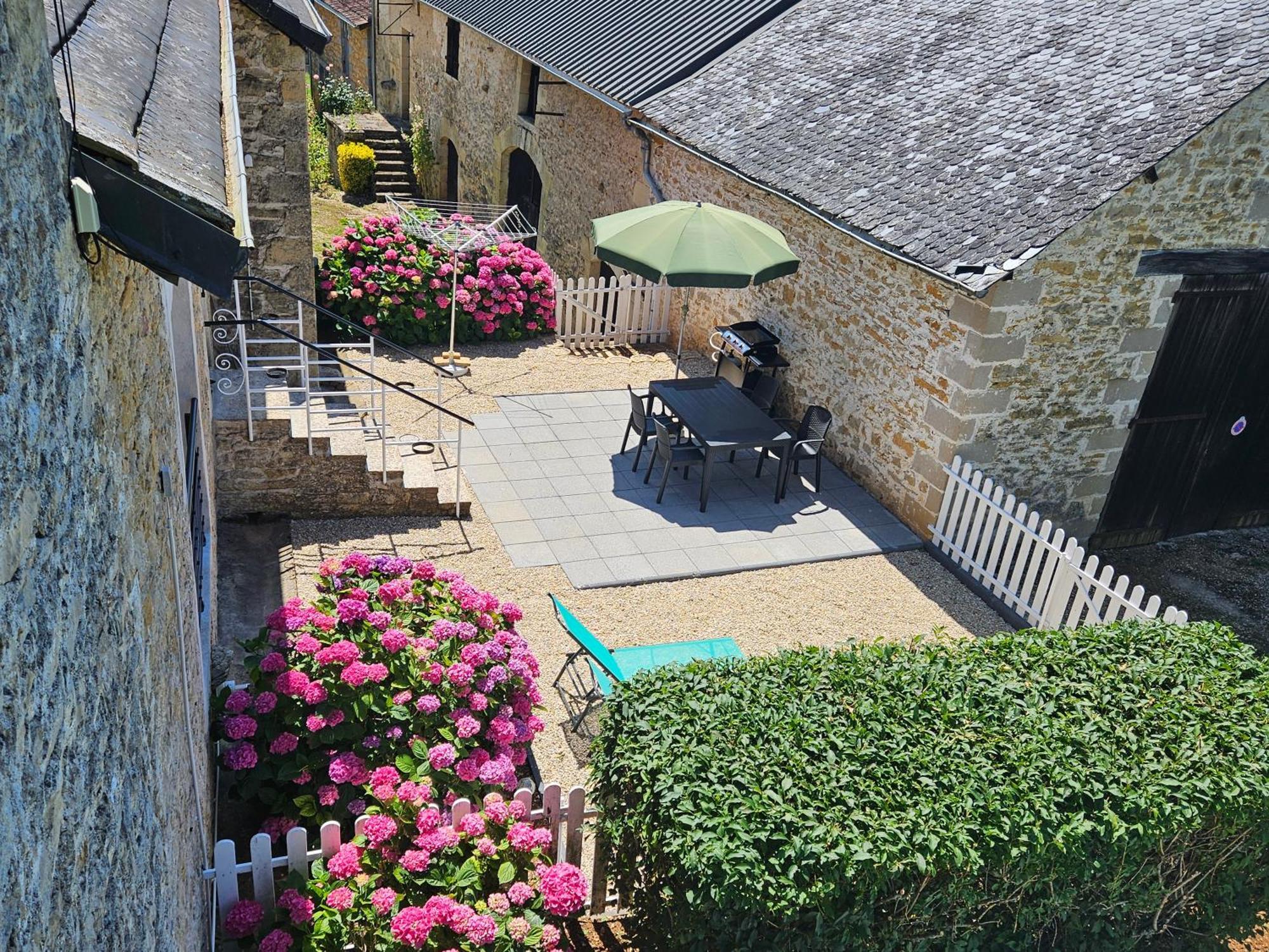 Maison Perigourdine Au Calme Grezes  Esterno foto